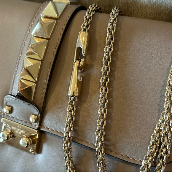 Valentino Garavani Glam Lock Rockstud Bag - Picture 3 of 11